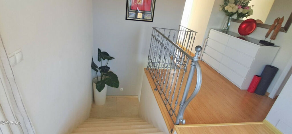 Detached Villa Marbella Málaga - image 16