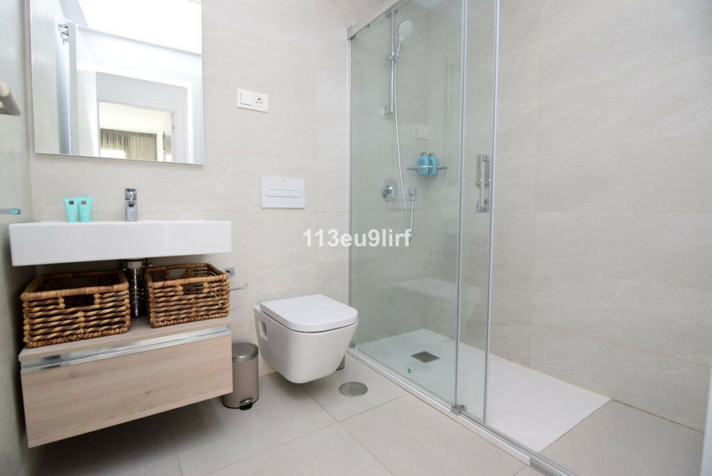 Ground Floor Apartment Estepona Málaga - image 16