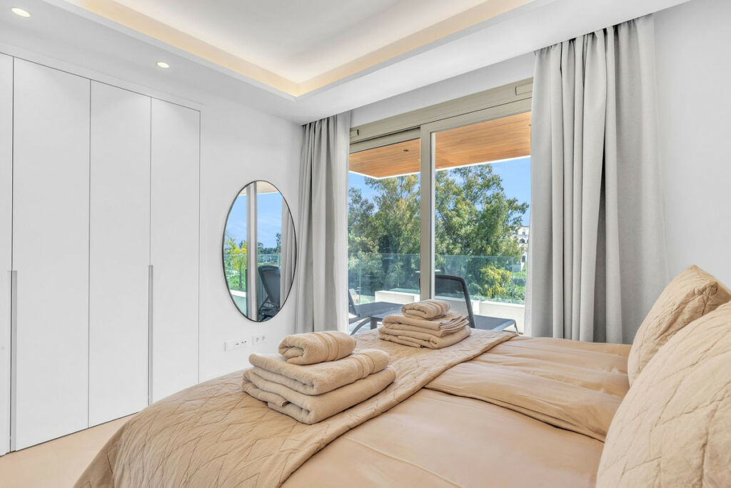 Middle Floor Apartment Marbella Málaga - image 16