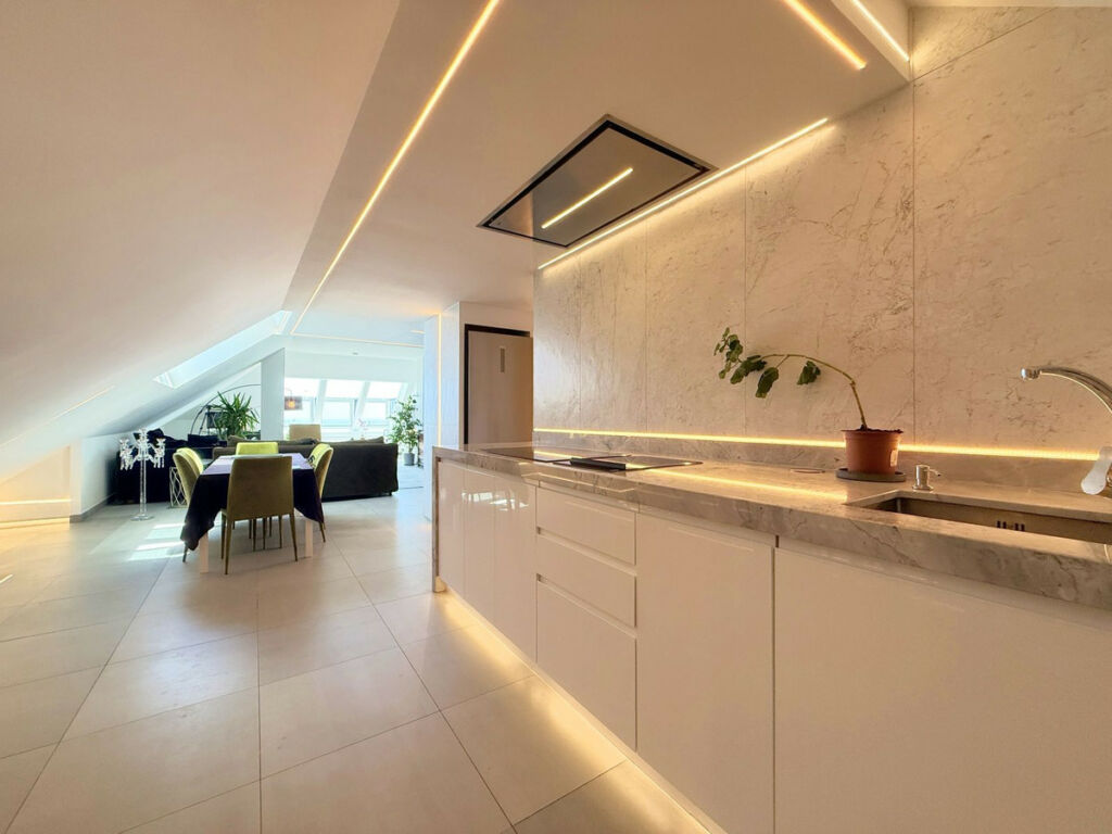 Penthouse La Duquesa Málaga - image 16