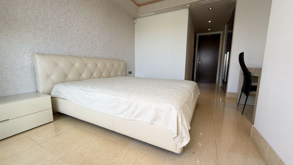 Middle Floor Apartment Benahavís Málaga - image 21