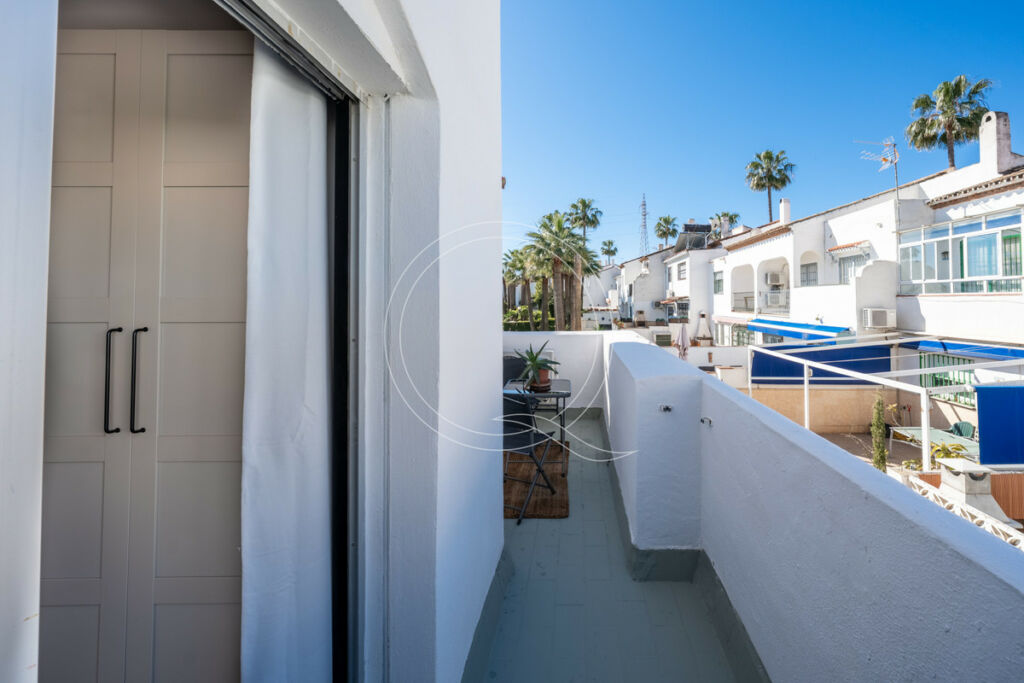 Semi-Detached House Estepona Málaga - image 16