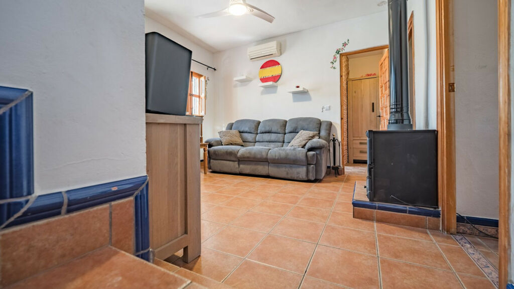 Finca - Cortijo Villanueva De La Concepcion Málaga - image 16