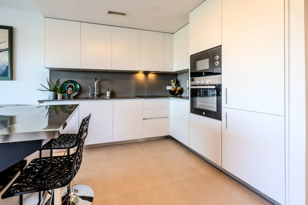 Penthouse New Golden Mile Málaga - image 9