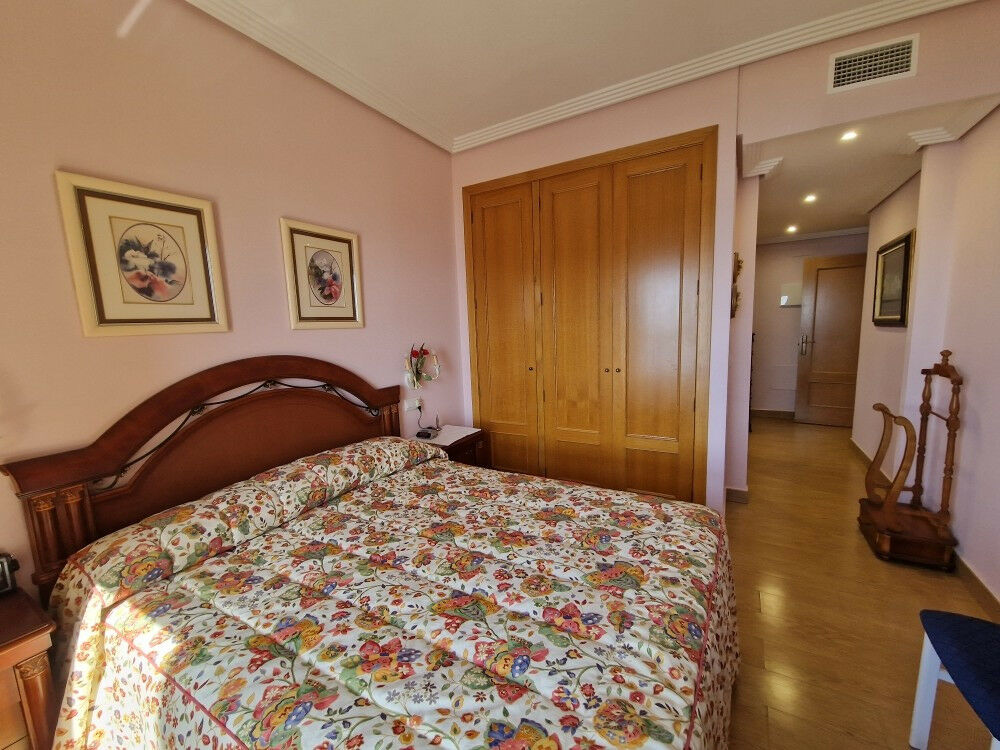 Middle Floor Apartment Benidorm Alicante - image 16