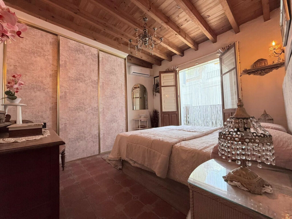Townhouse Monda Málaga - image 16