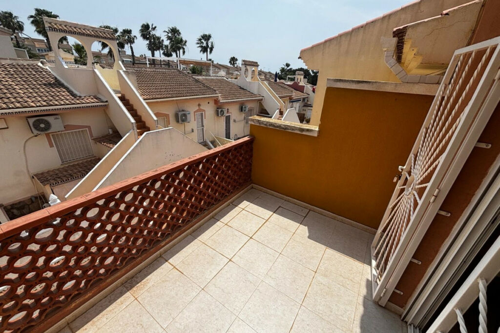 Townhouse Dona Pepa Alicante - image 16