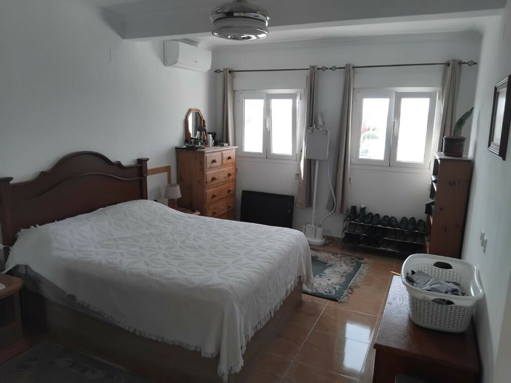 Townhouse Torrevieja Alicante - image 17
