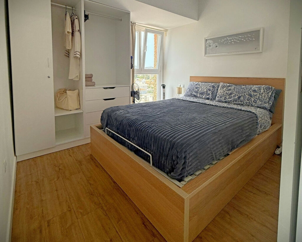 Middle Floor Apartment Fuengirola Málaga - image 4