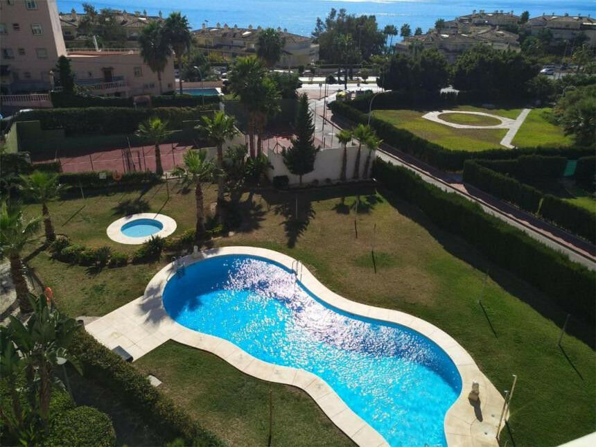 Penthouse Benalmadena Málaga - image 16