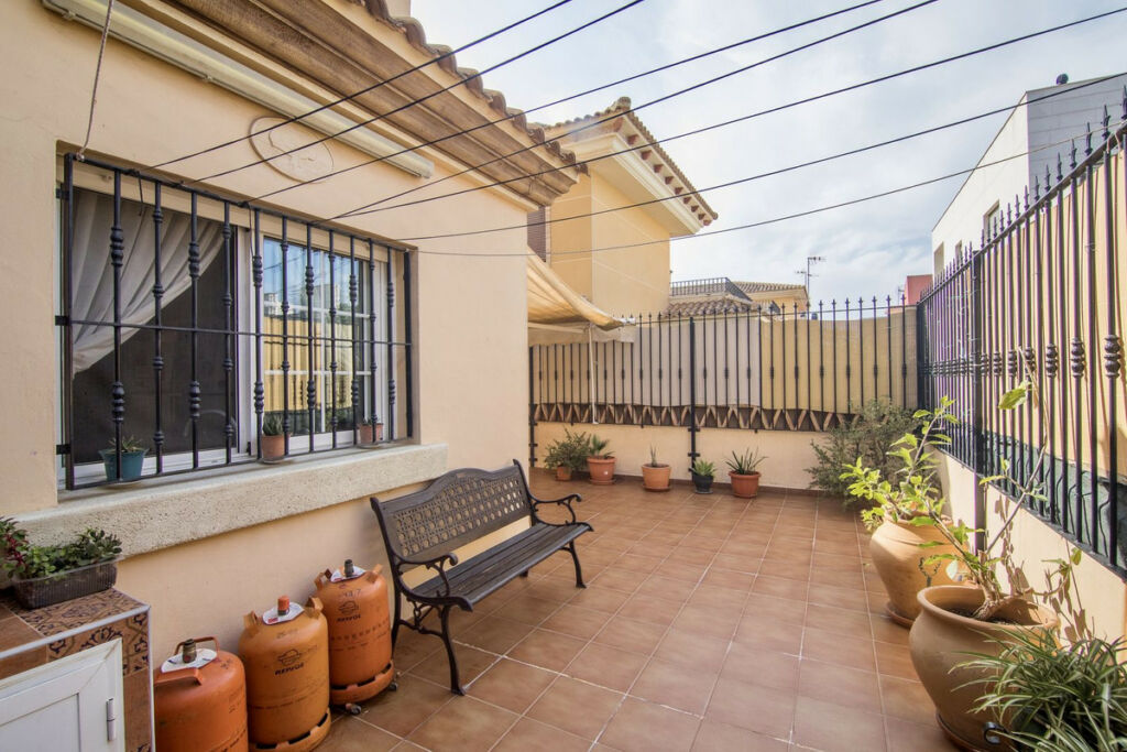 Detached Villa Almoradi Alicante - image 16