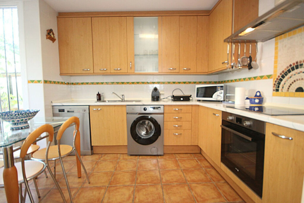 Townhouse Bahía de Marbella Málaga - image 16