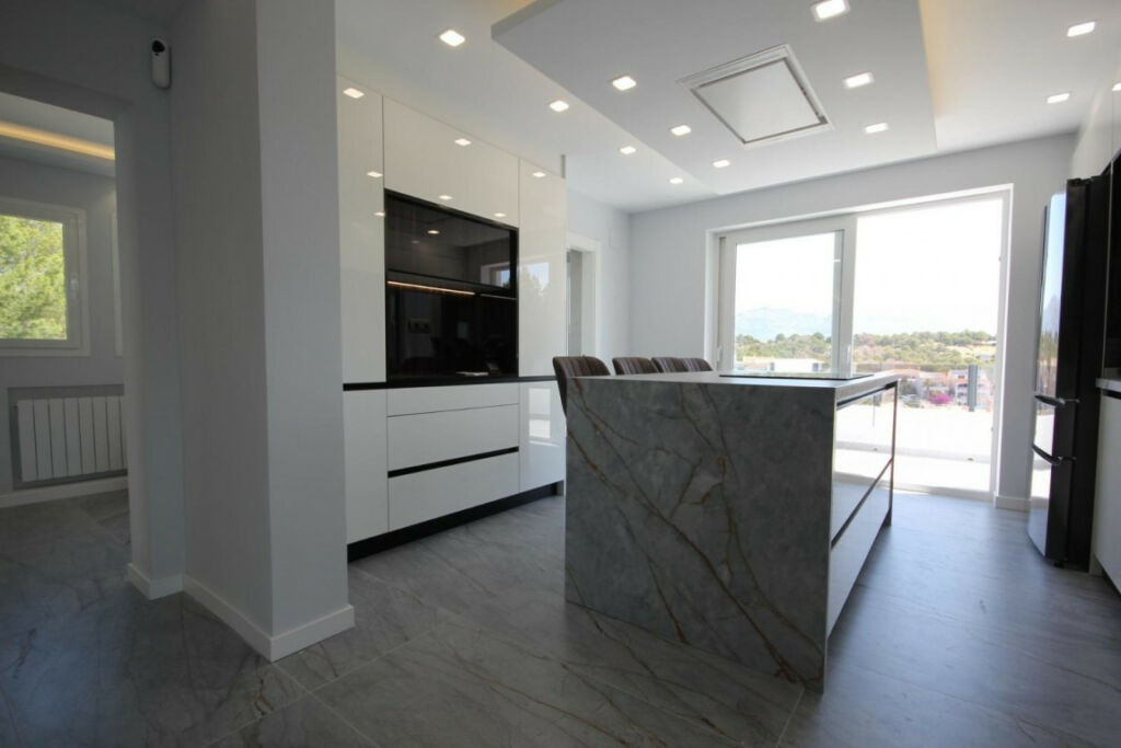 Detached Villa La Nucia Alicante - image 17