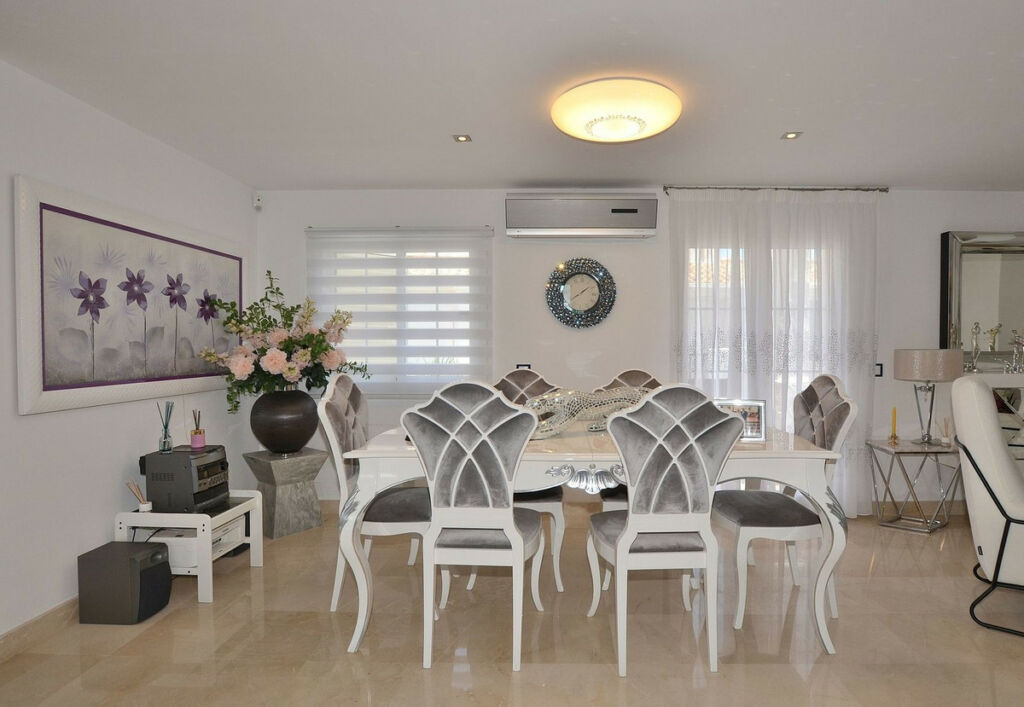Penthouse Torrequebrada Málaga - image 17