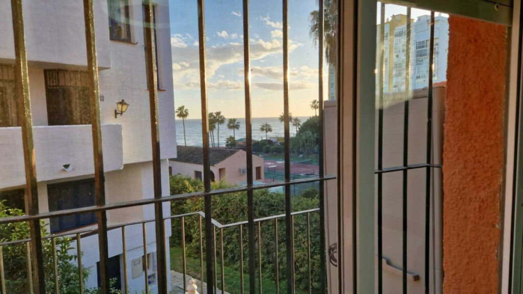 Ground Floor Apartment Calahonda Málaga - image 17
