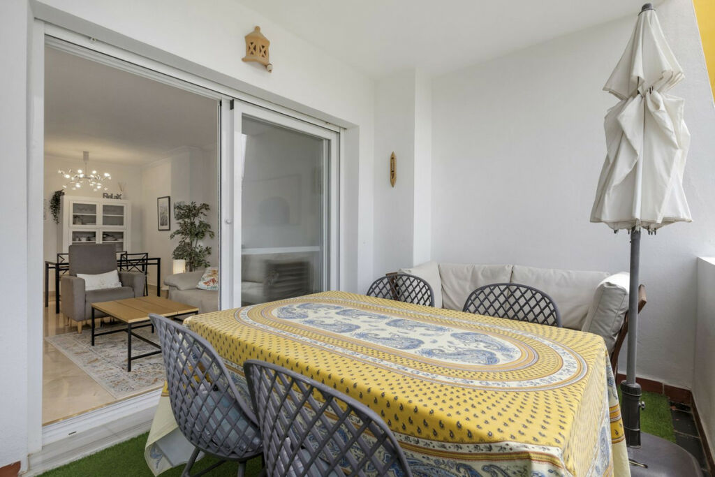 Middle Floor Apartment Calanova Golf Málaga - image 17