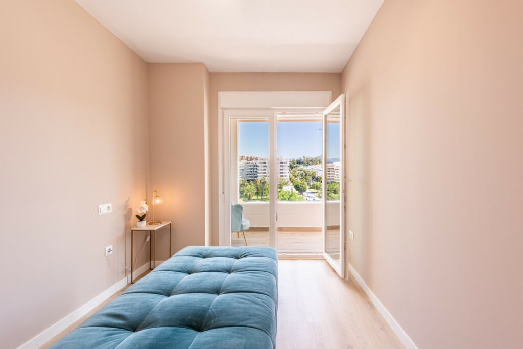 Middle Floor Apartment Nueva Andalucía Málaga - image 17
