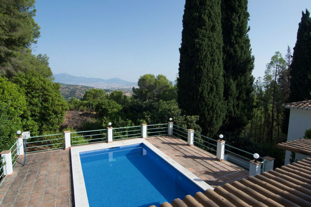 Detached Villa Alhaurín el Grande Málaga - image 17