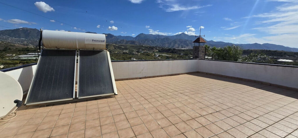 Detached Villa Nerja Málaga - image 17