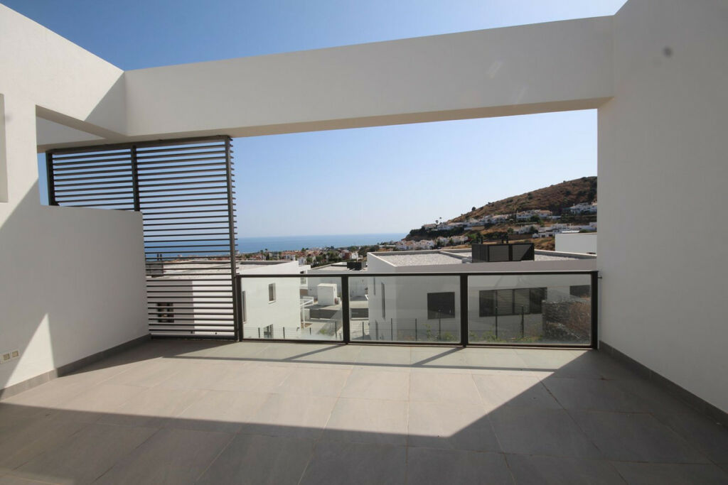 Semi-Detached House Riviera del Sol Málaga - image 17