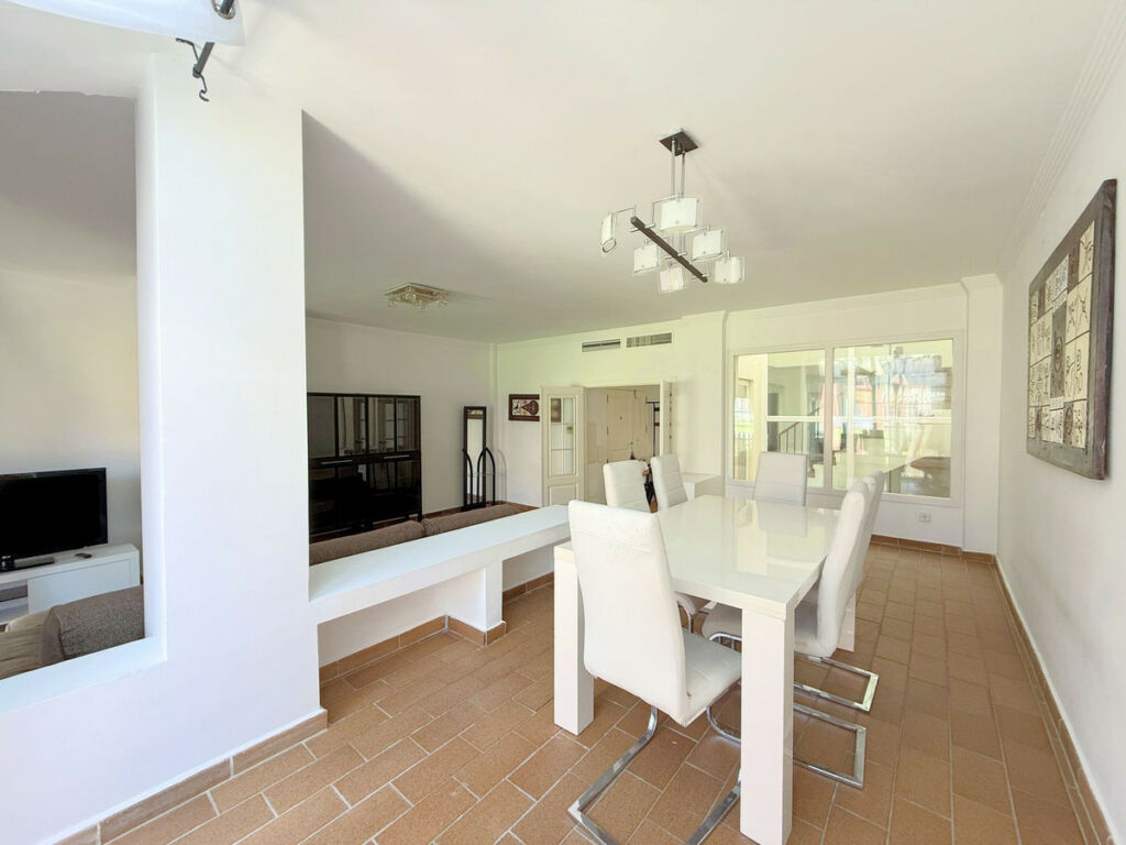 Townhouse Sotogrande Cádiz - image 17