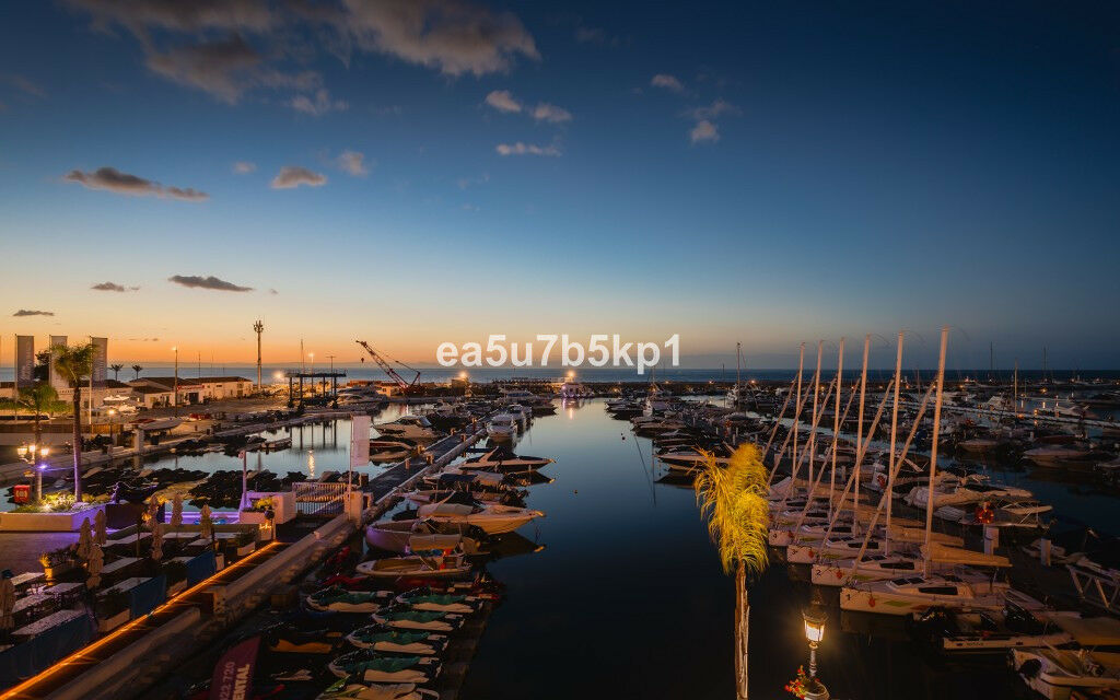 Penthouse Puerto Banús Málaga - image 17