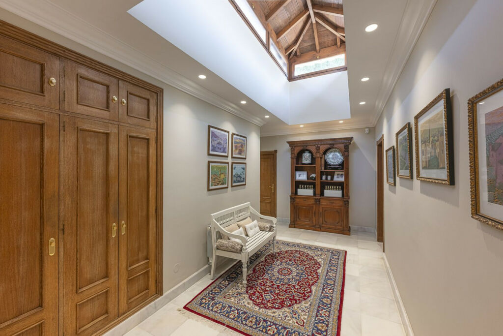 Detached Villa Guadalmina Alta Málaga - image 17
