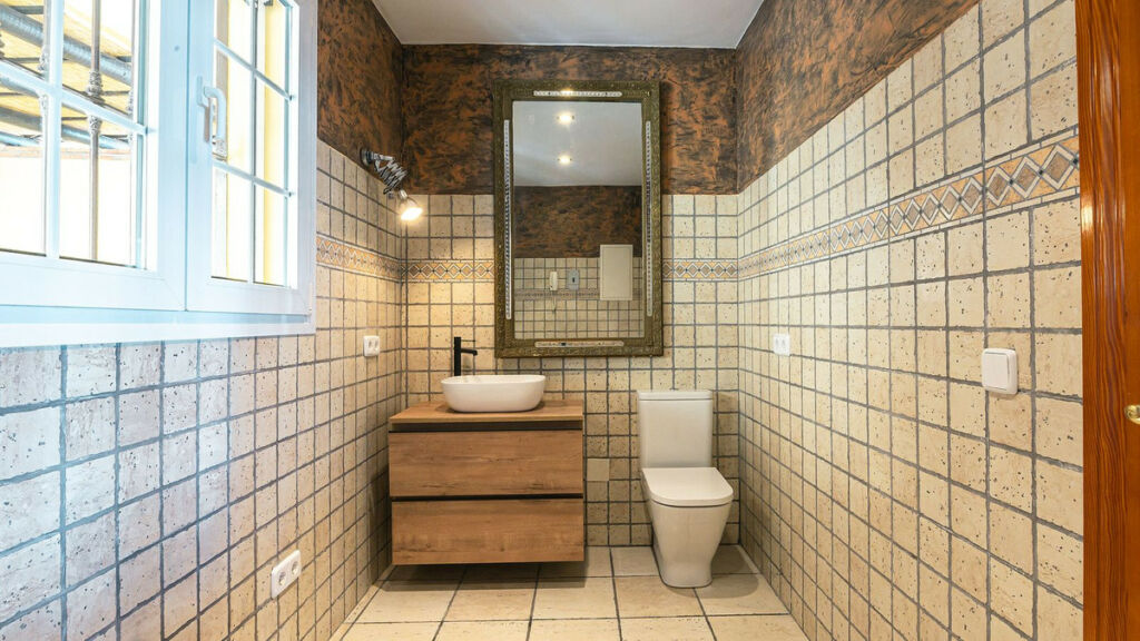 Semi-Detached House La Capellania Málaga - image 17
