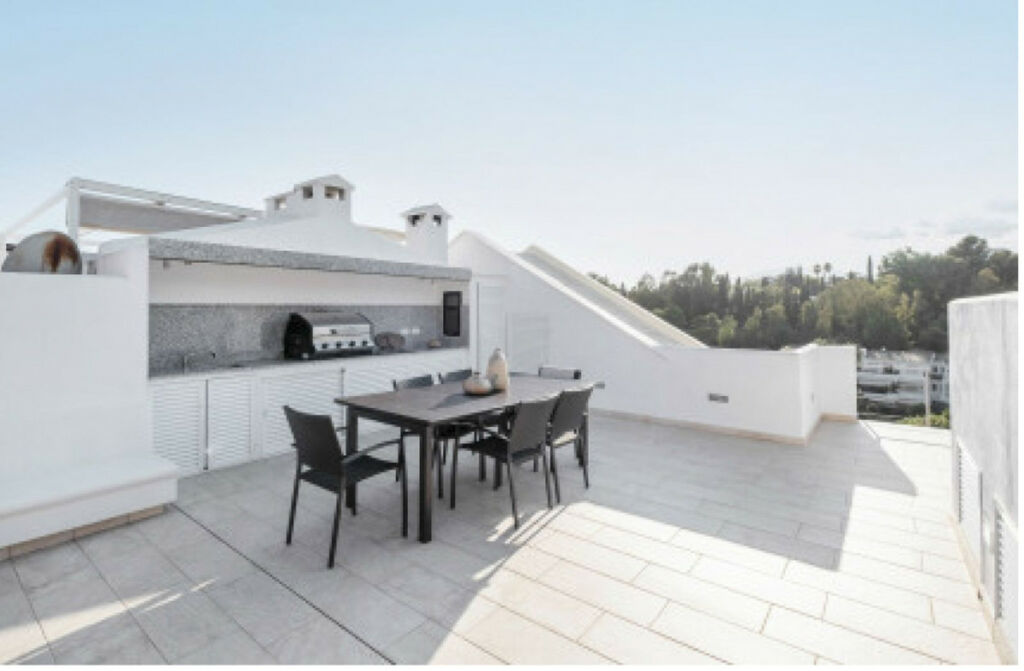 Top Floor Apartment La Quinta Málaga - image 17