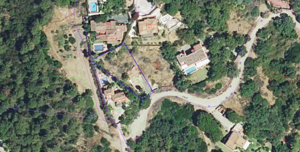 Detached Villa Estepona Málaga - image 17