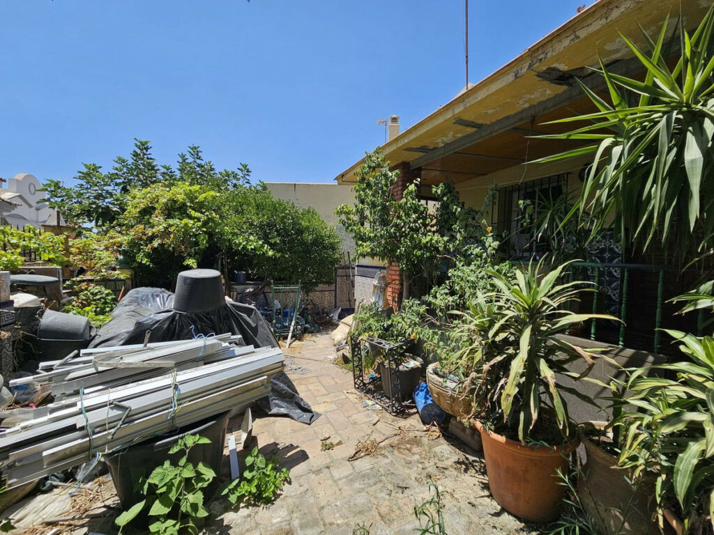 Semi-Detached House Estepona Málaga - image 17
