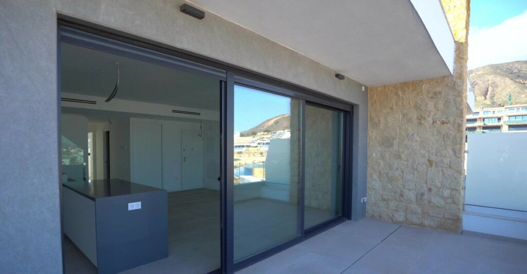 Middle Floor Apartment Finestrat Alicante - image 17