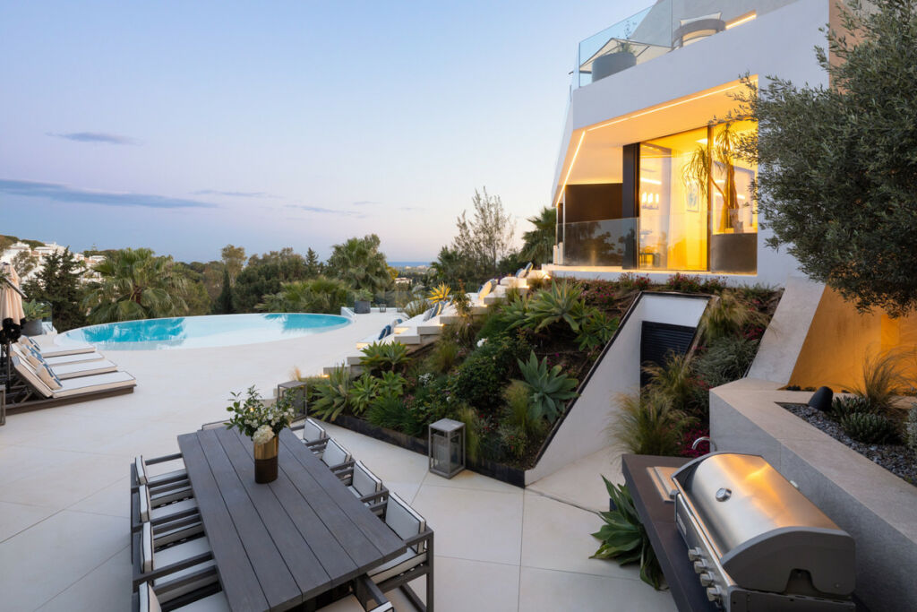 Detached Villa Benahavís Málaga - image 17