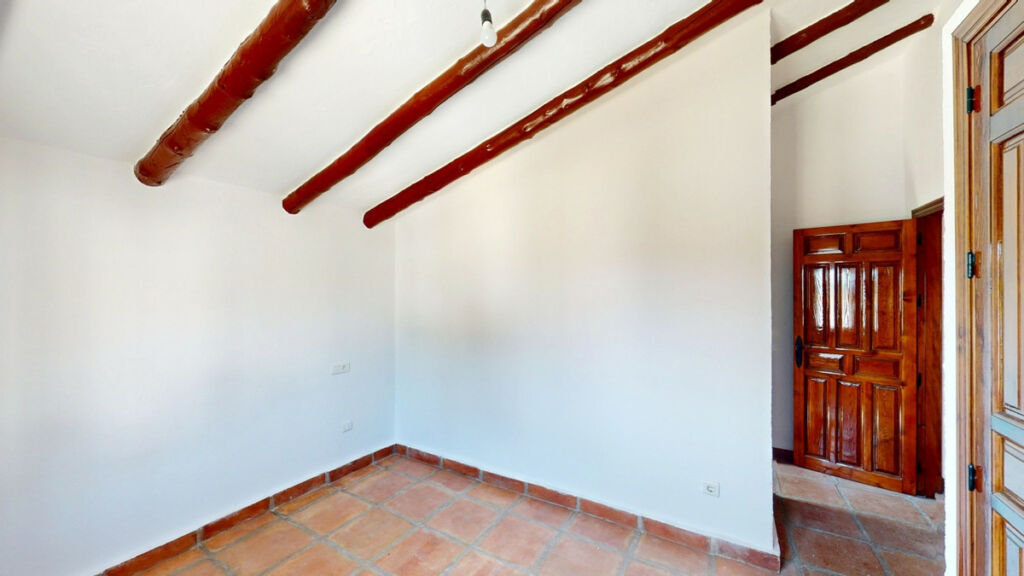 Detached Villa La Viñuela Málaga - image 17