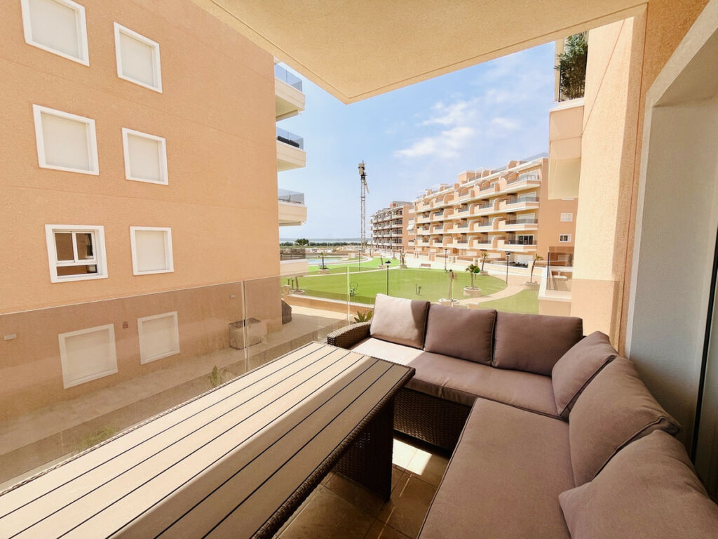 Middle Floor Apartment Guardamar del Segura Alicante - image 17