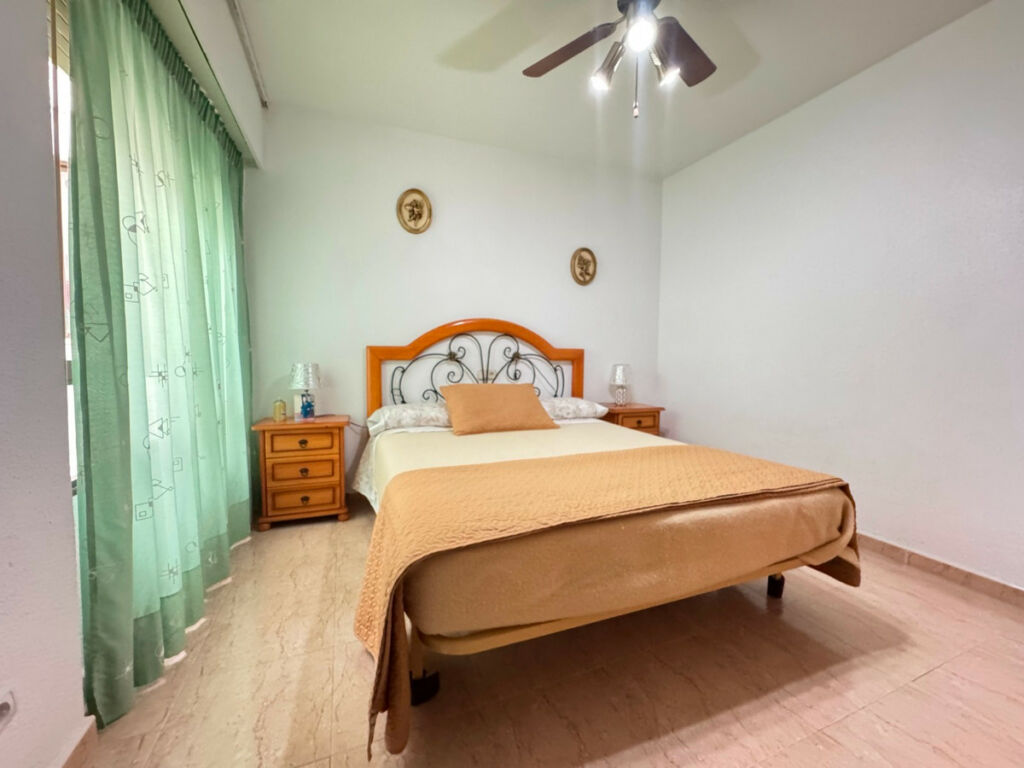 Middle Floor Apartment Guardamar del Segura Alicante - image 18