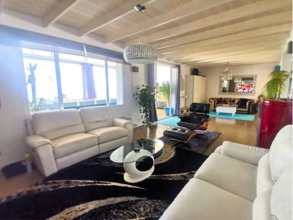 Detached Villa Albir Alicante - image 17