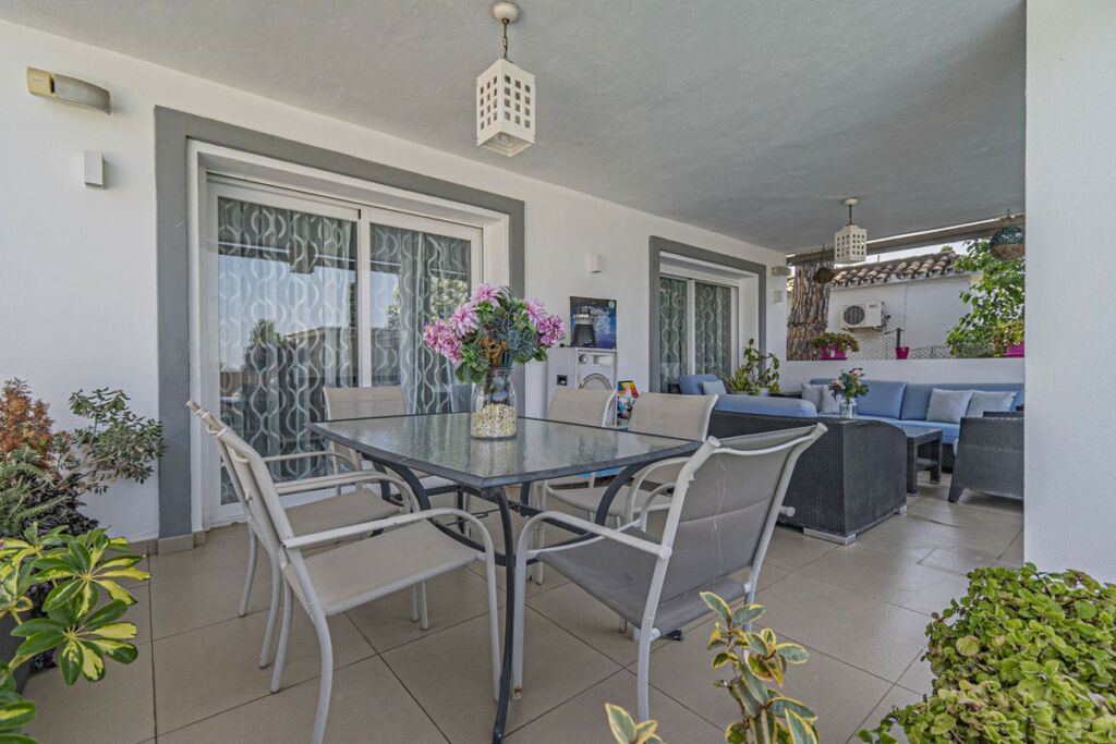 Detached Villa San Pedro de Alcántara Málaga - image 17