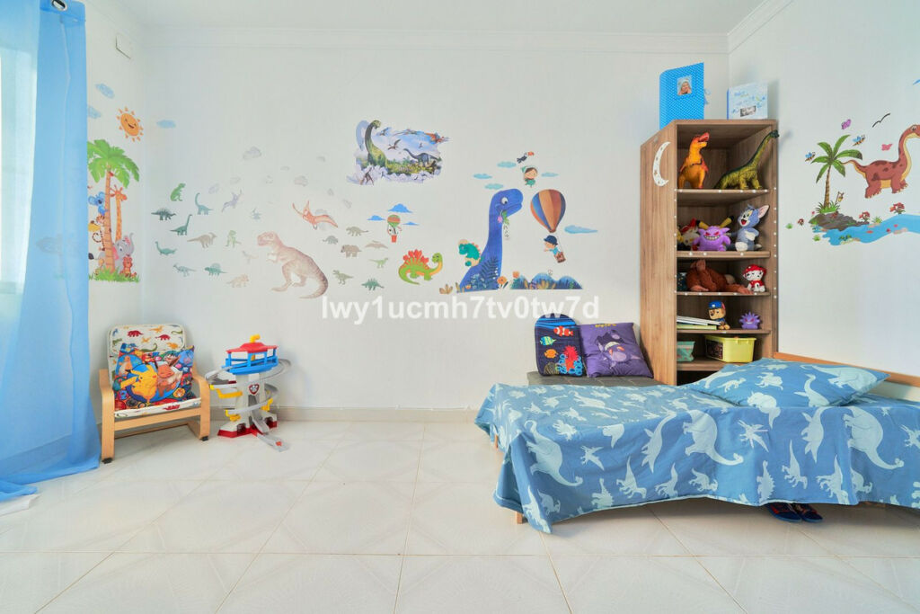 Detached Villa Alhaurín de la Torre Málaga - image 17