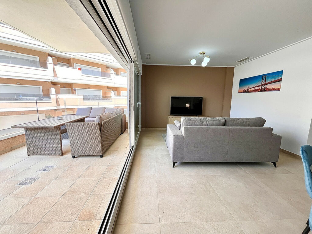 Middle Floor Apartment Guardamar del Segura Alicante - image 17