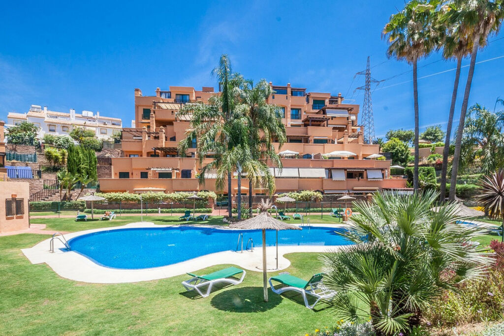 Middle Floor Apartment Marbella Málaga - image 18