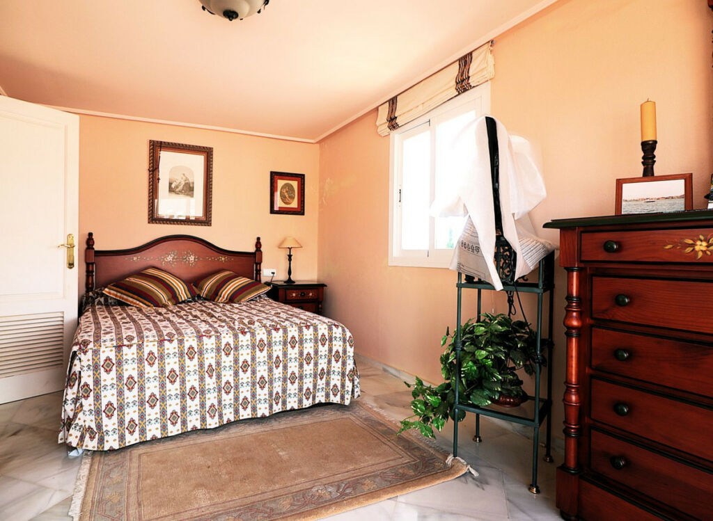 Penthouse Duplex Bel Air Málaga - image 17