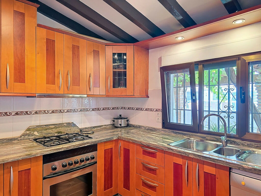 Detached Villa Cómpeta Málaga - image 18
