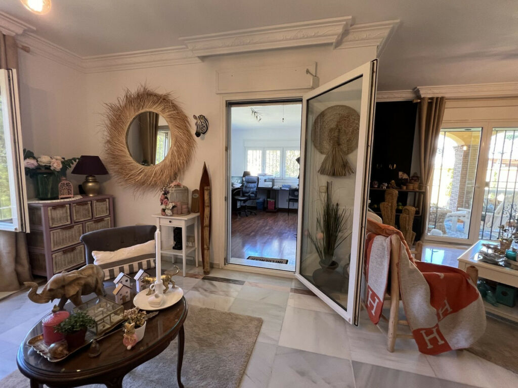 Detached Villa Rincón de la Victoria Málaga - image 18