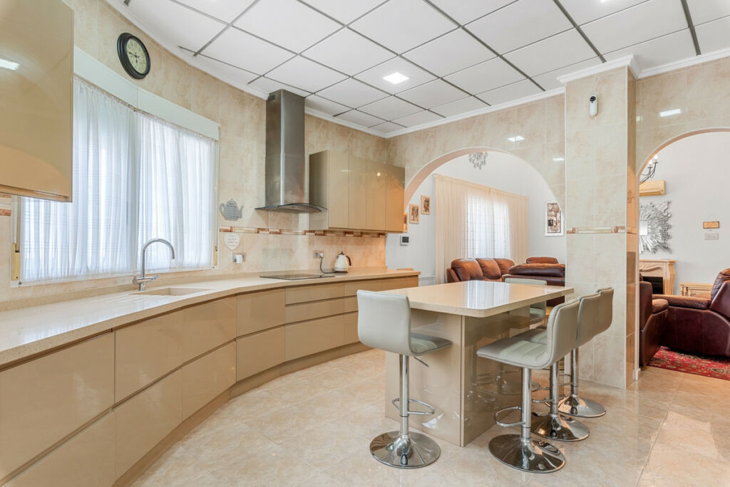 Detached Villa Ciudad Quesada Alicante - image 18