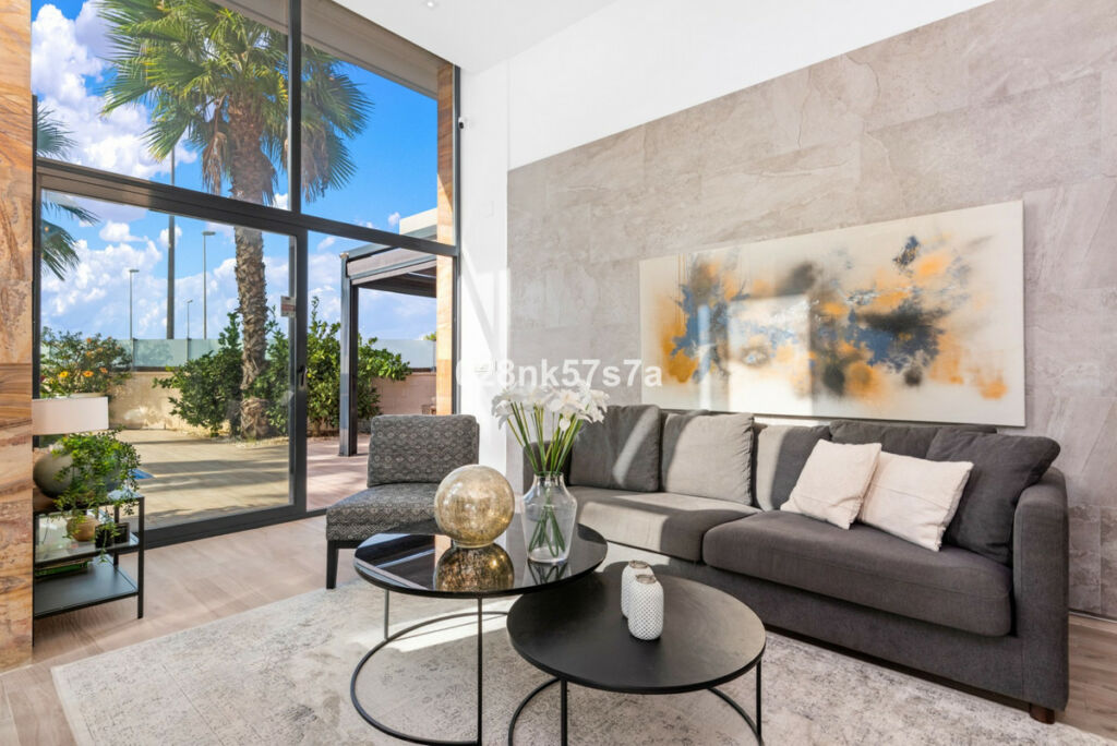 Detached Villa Lomas de Cabo Roig Alicante - image 18