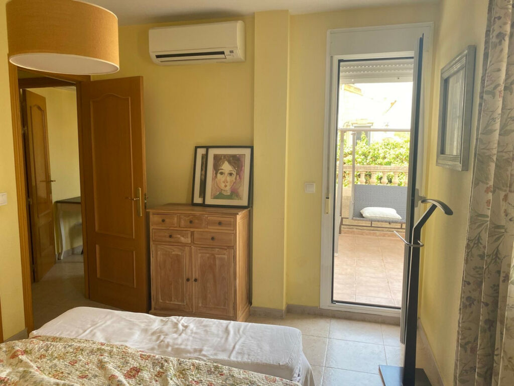 Detached Villa Albir Alicante - image 18