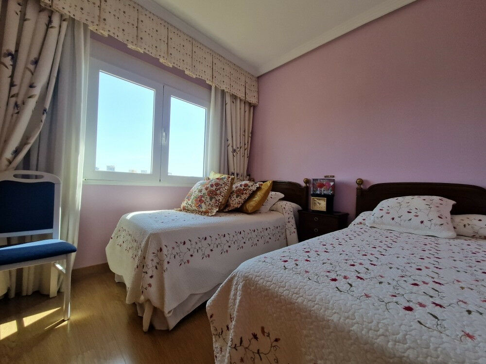 Middle Floor Apartment Benidorm Alicante - image 18