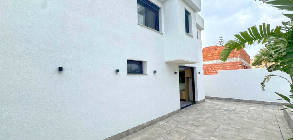 Detached Villa Torrevieja Alicante - image 18