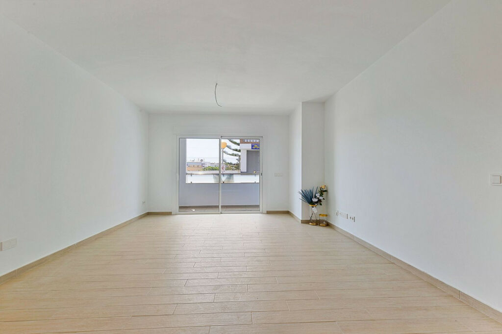 Ground Floor Apartment Fuengirola Málaga - image 18